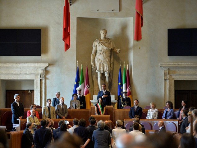 Blog Grillo anticipa nomi Giunta Roma, nessun politico