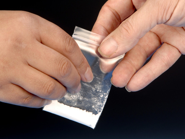 Droga: maxi sequestro di cocaina nel riminese, due arresti