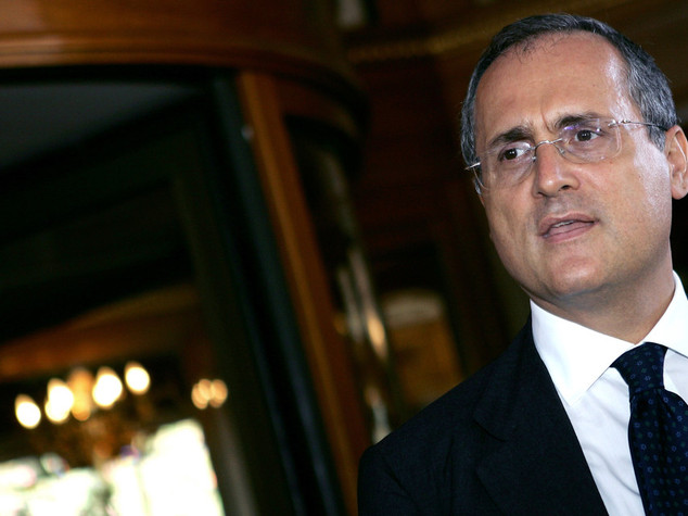 Lotito provoca e giornalisti se ne vanno, flop presentazione Inzaghi