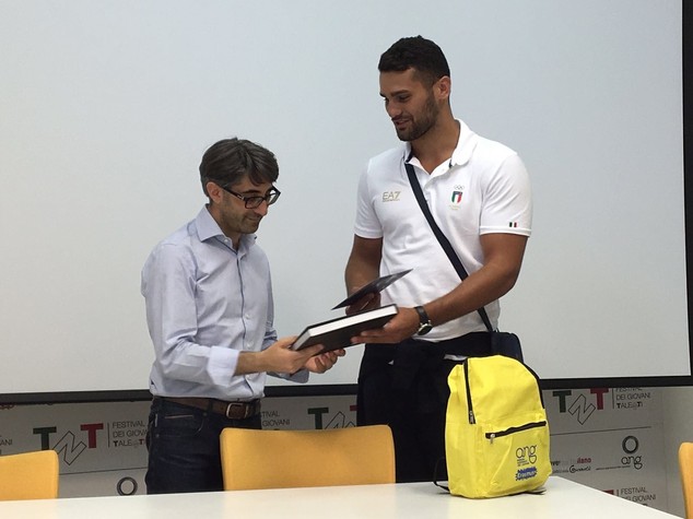 Campione supermassimi Vianello ricevuto all'Ang