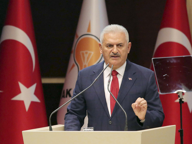 Turchia, premier "situazione completamente sotto controllo"