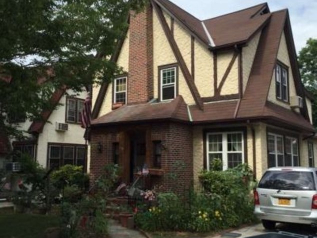 Casa natale di Trump a New York in vendita per 1,6 milioni