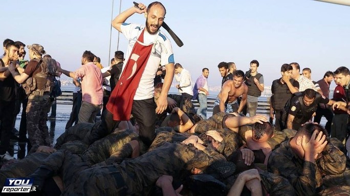 Erdogan congela diritti umani, scontro Turchia-Ue