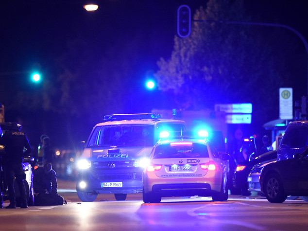 Monaco, rilasciato amico 16enne dello stragista