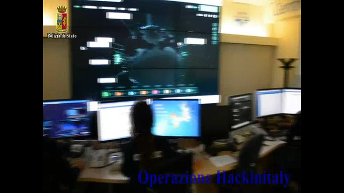 'Hackinitaly", polizia e Fbi sgominano frode informatica