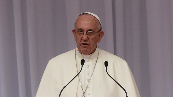 Vaticano, Papa si assume responsabilita' diretta su migranti