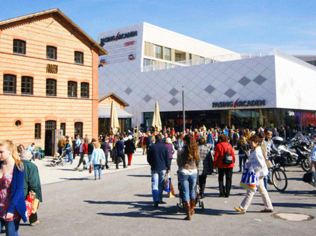 Germania: allarme bomba a Monaco, evacuati stazione e centro commerciale