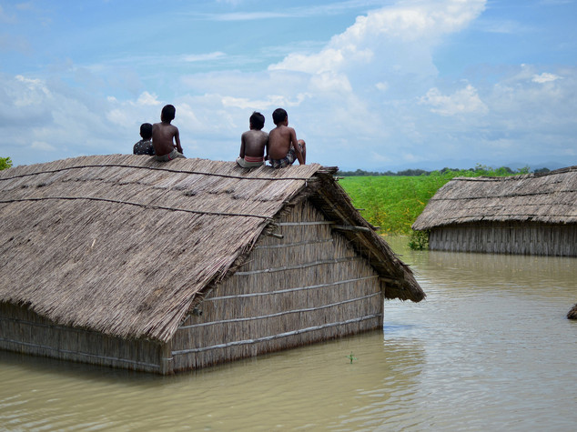 India: several deads, millions affected in floods