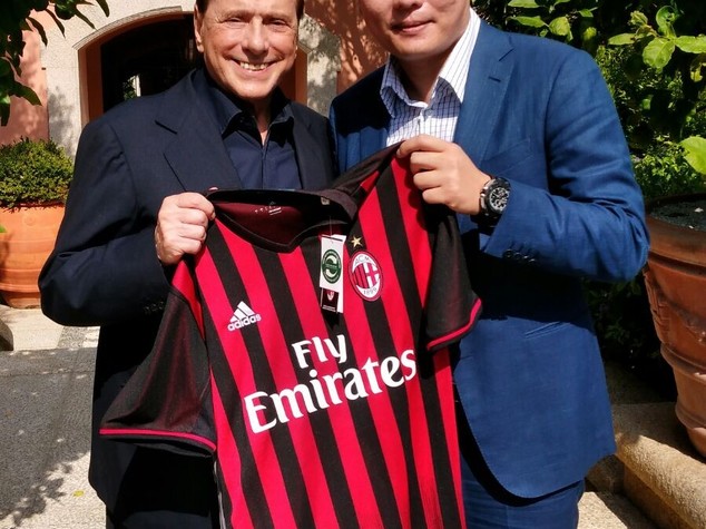 Chinese investors purchase AC Milan for 740 million euros