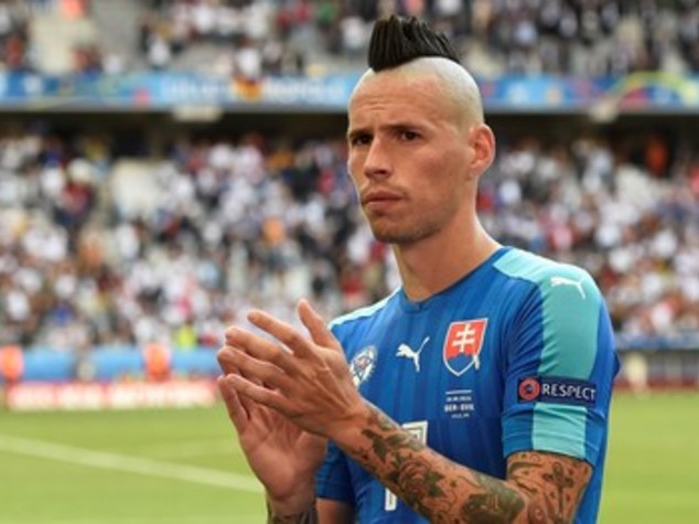 Napoli. Hamsik rinnova sino al 2020