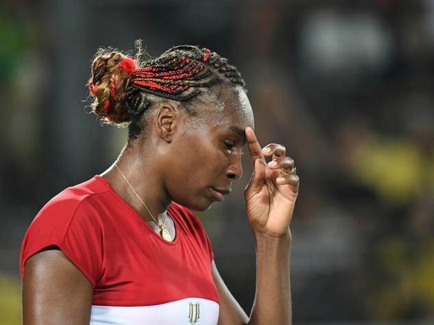 Tennis, fuori Venus Williams e Agnieszka Radwanska
