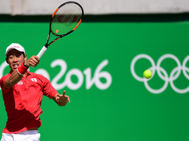 Tennis: Nishikori esordio sul velluto, soffre Tsonga