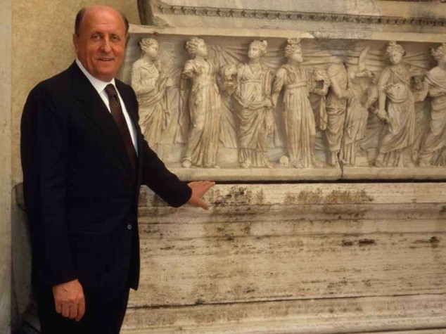 Inchiesta Ior, Caloia "Mi dimetto da Fabbrica Duomo"