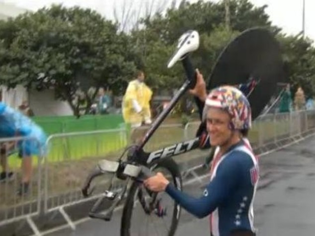Ciclismo: Kristin Armstrong da leggenda, terzo oro olimpico nella crono