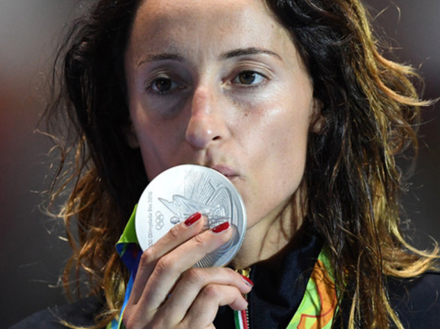 Di Francisca, bandiera Ue? Atto d'amore non politico