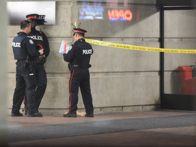 In Canada 24enne ucciso in raid polizia, "pianificava attacchi"