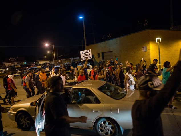 Seconda notte di violenze a Milwaukee, un ferito