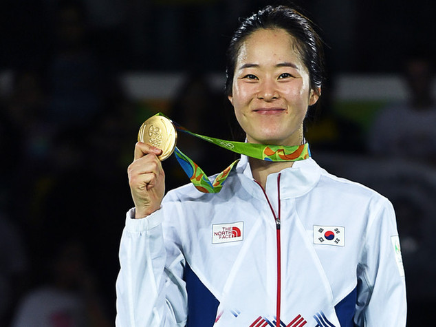 Taekwondo: 67 kg donne, oro a coreana Oh