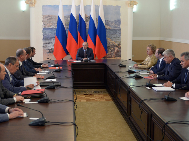 Russia: 'countdown' per voto Duma, campagna elettorale nel vivo