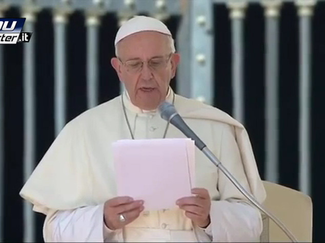 Terremoto, Papa "commozione e vicinanza per le vittime" - VIDEO
