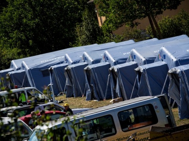 Nel campo di Accumoli tra ansie e voglia di farcela