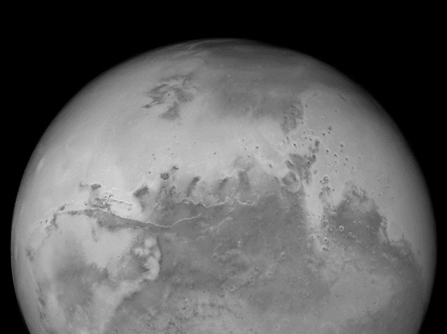 Spazio: Obama, entro il 2030 invieremo i primi uomini su Marte
