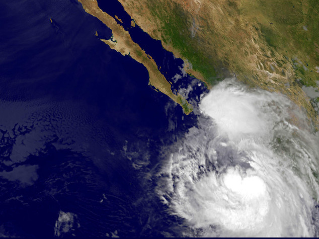 Messico, 3 morti per tempesta Newton. Allerta anche su costa est Usa