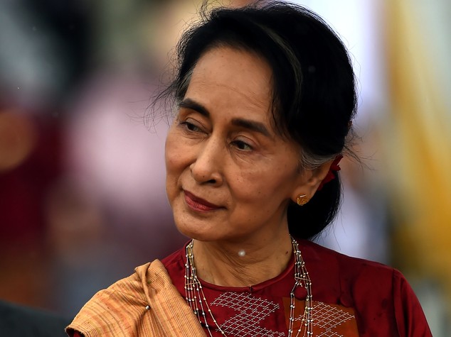 Myanmar: abrogata legge militari per arresti senza mandato