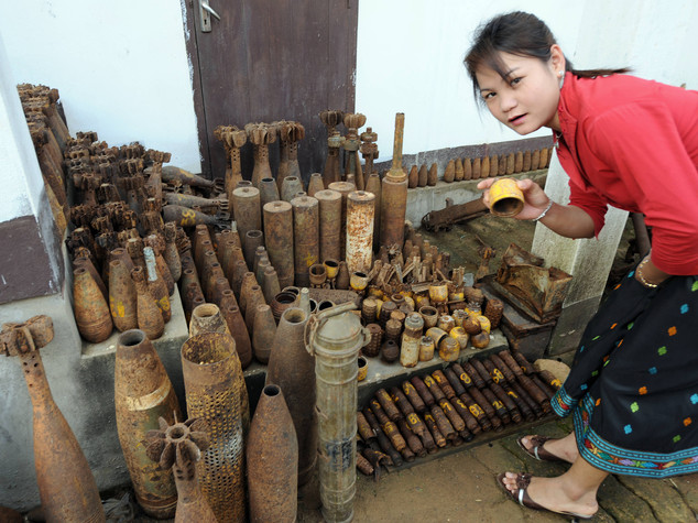 Due milioni di tonnellate di bombe, la guerra sporca degli Usa in Laos