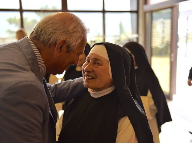La solidarieta' per le suore di San Basilio all'Emiciclo