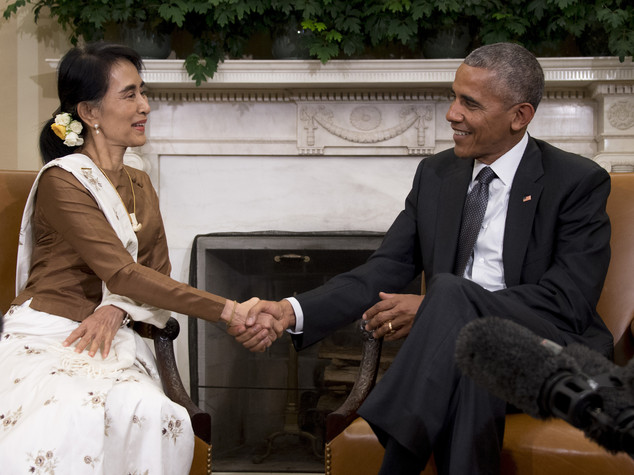 Obama incontra Aung San Suu Kyi, riprendono commerci