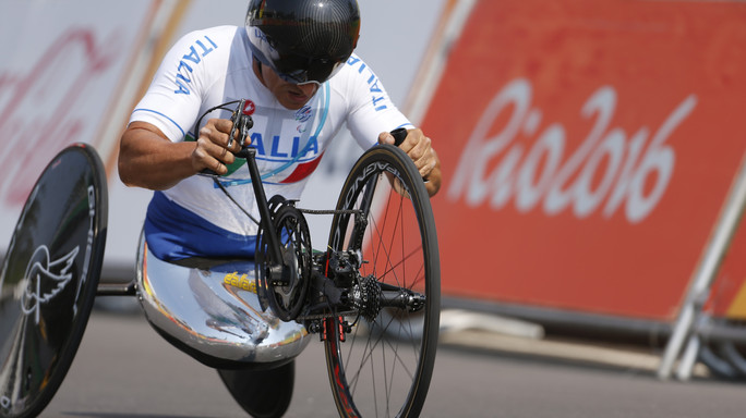 Paralimpiadi: Zanardi vince ancora, oro nella staffetta
