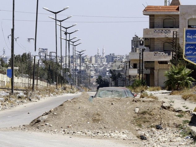 Siria: convoglio aiuti entrato in citta' assediata a Homs