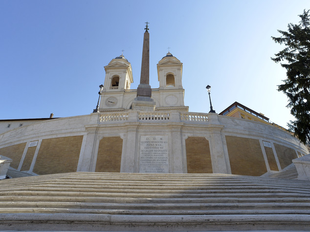 Trinità dei Monti torna ai romani, finito il restauro - Video