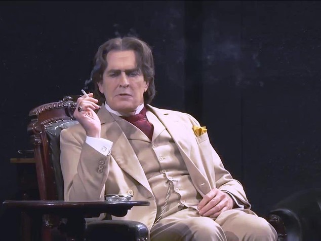 Rupert Everett, primo ciak da regista in film su Wilde