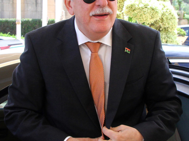 Libia: premier al Sarraj in visita da Hollande