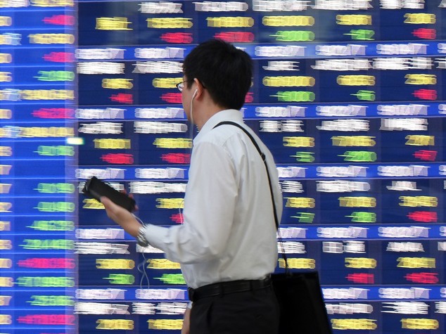 Borsa Tokyo: Chiude in rialzo 0,84% dopo duello Clinton-Trump