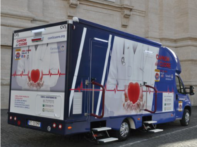 Salute: al Gemelli arriva Camion del Cuore, laboratorio mobile