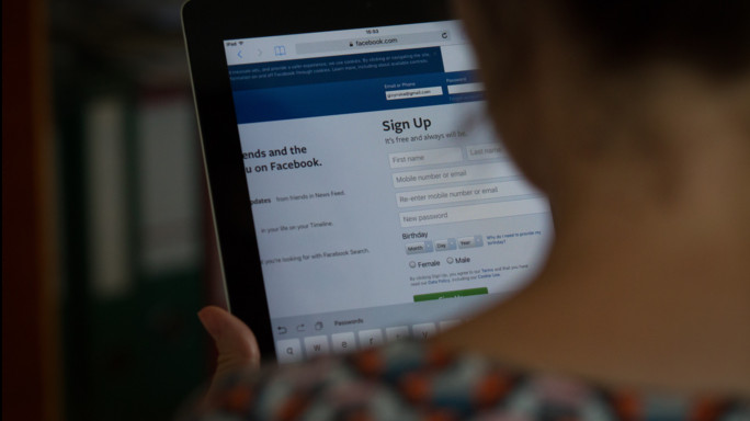 Su Twitter vince il Sì, mentre Facebook è per il No