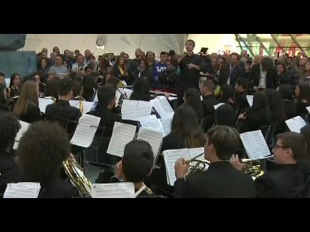 "Chi Banda non Sbanda": combattere la mafia con la musica - Video e Foto