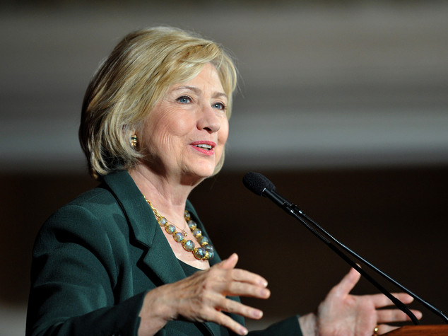 Dall'Apocalisse al Dottor Stranamore, le provocazioni di Hillary