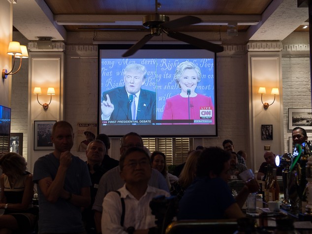 Hillary Clinton, con la Cina 21 anni in agrodolce