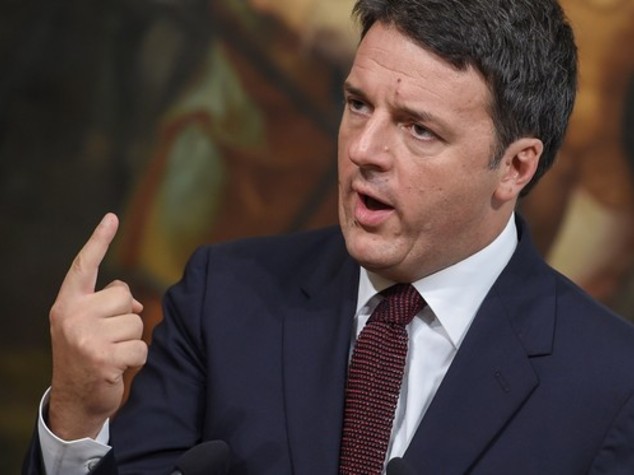 Renzi-blob: le 4 volte in cui disse che col No lasciava la politica