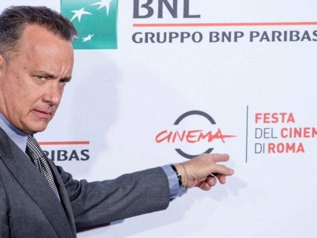 Tom Hanks, "Perché c'è Trump? E perché Berlusconi allora?"