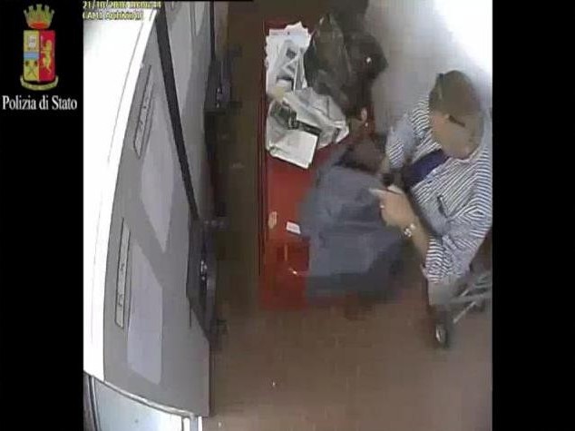 Rubavano droga e armi sequestrate, arrestati dipendenti Tribunale di Cremona - Video