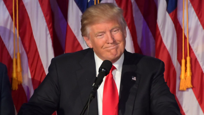 Trump vuole incontrare informatore scandalo Ucraina