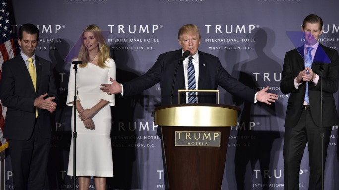 Dal caffé con Ivanka alla foto con Trump, la presidenza diventa un business