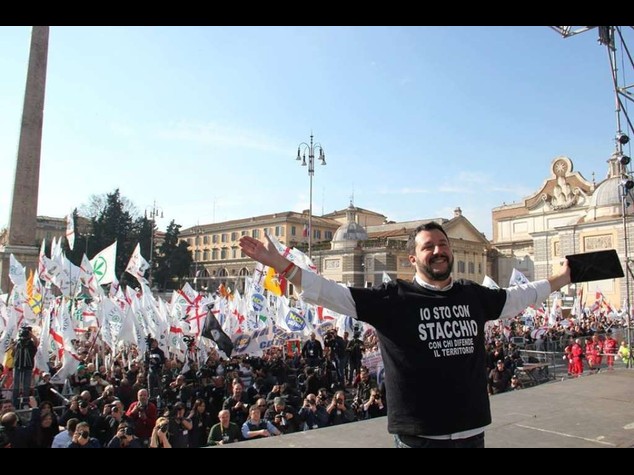 Salvini porta i leghisti a Roma "Con Casapound siamo 30mila"