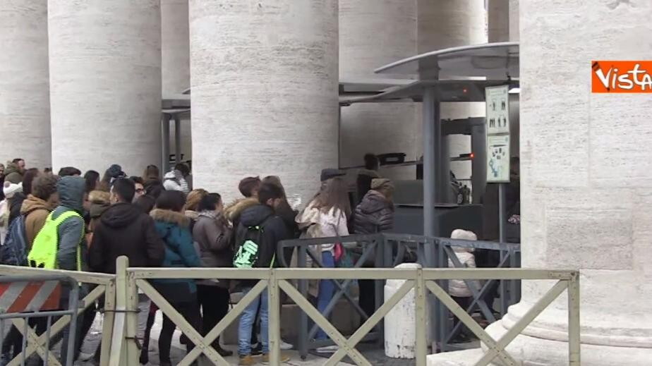 "In arrivo i metal-detector nelle scuole"