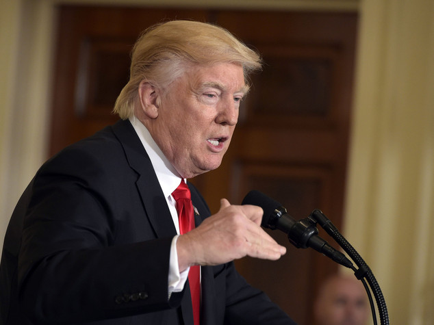 Perché 16 procuratori generali si sono schierati contro il bando di Trump